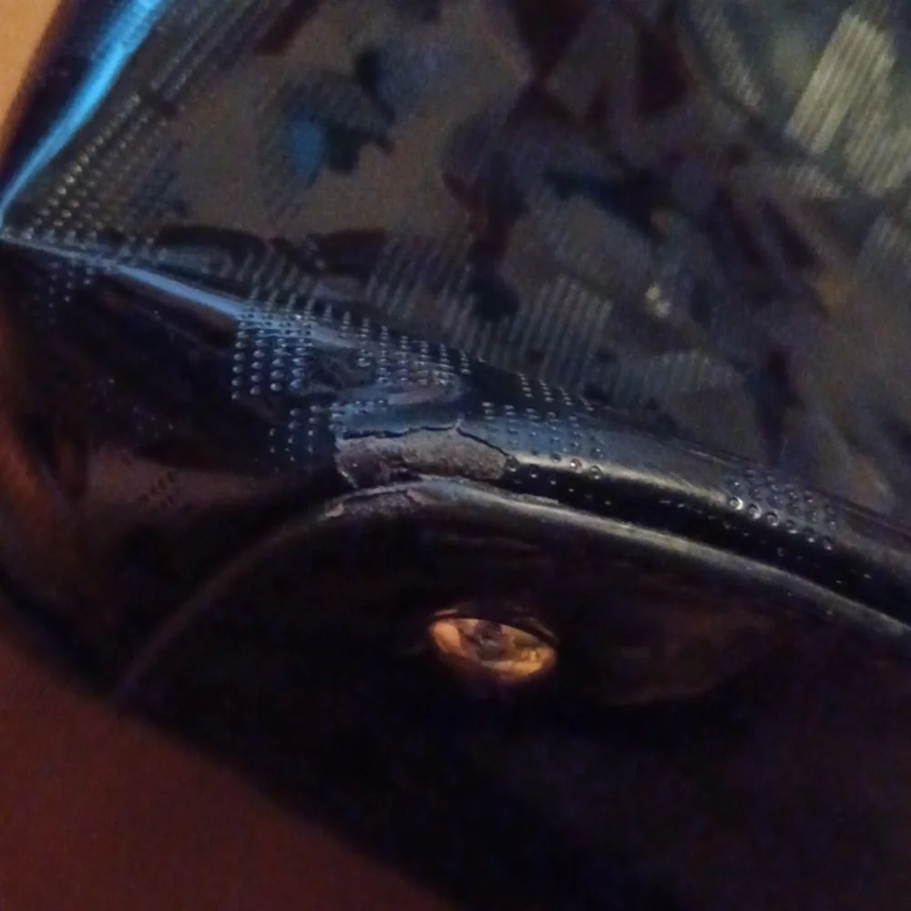 > Michael Kors Black and Cream Monogram Tote